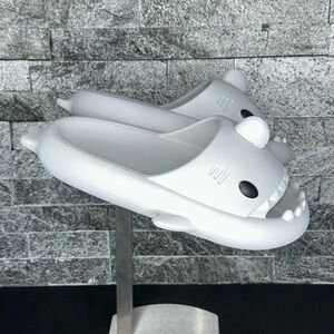 Shark Slide Grey 38-39